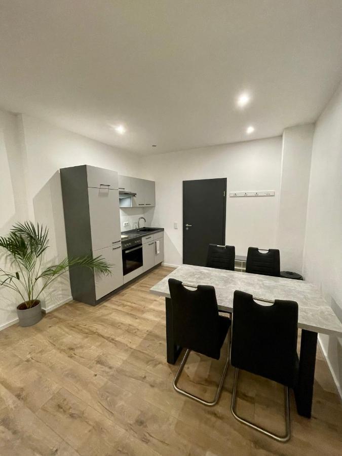 Luebkes & Apartment